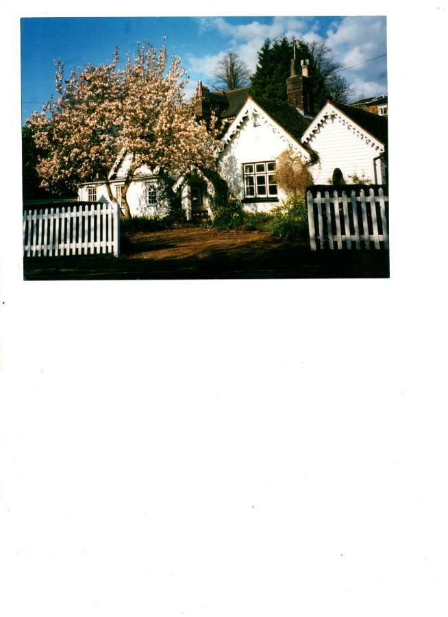 Ford Cottage Royal Tunbridge Wells Exteriör bild
